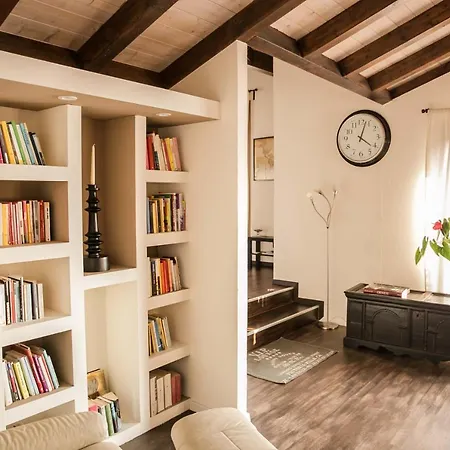 Casa Luna Alma