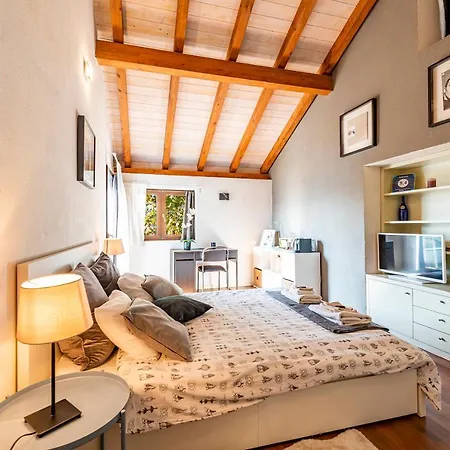 Casa Luna Alma